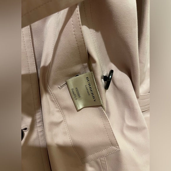 Burberry Sandringham Ice Pink Trench Coat New With Tags - Picture 7 of 10